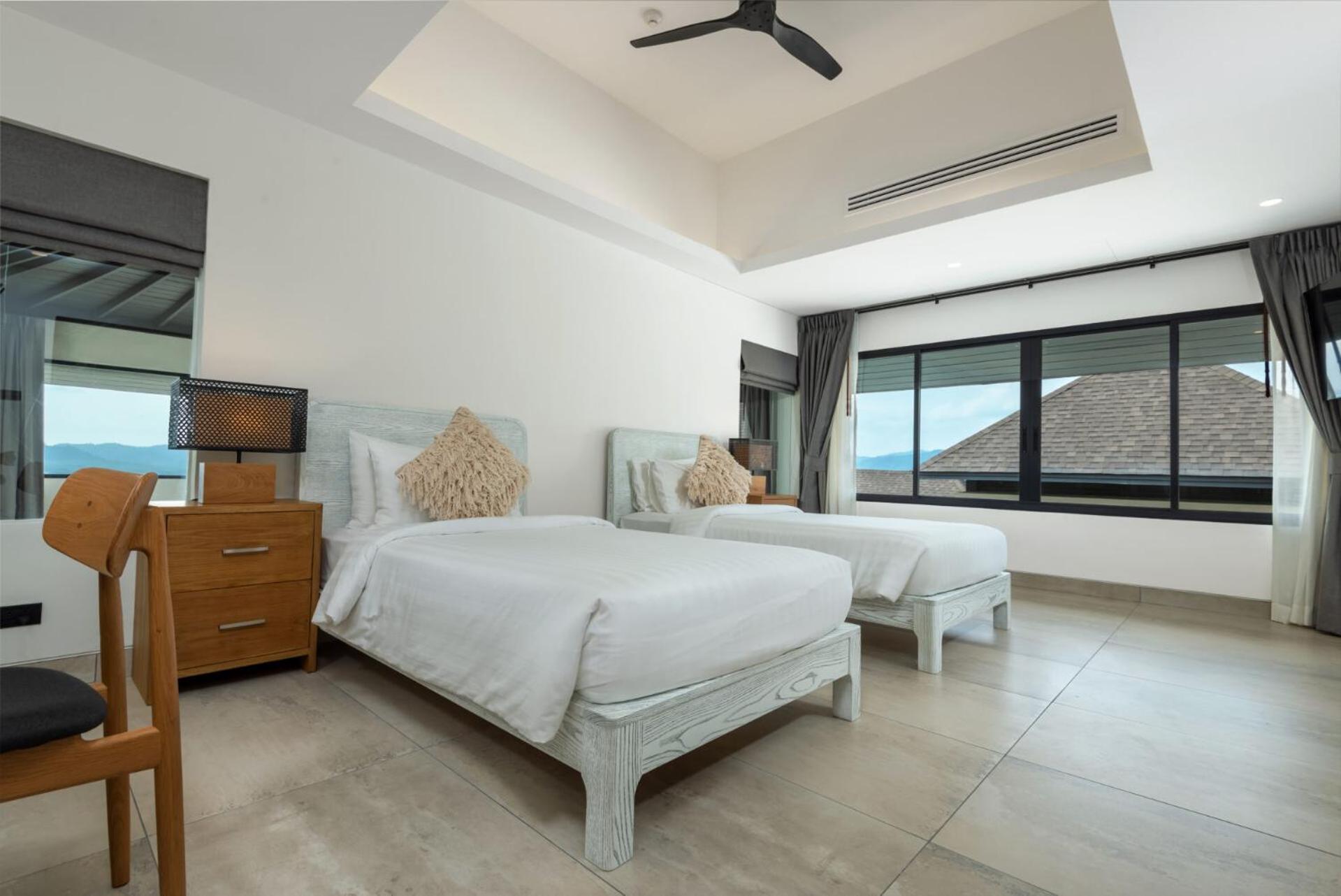 The Pavilions Phuket (Adults Only) Бангтао-Біч Екстер'єр фото A bedroom at the resort
